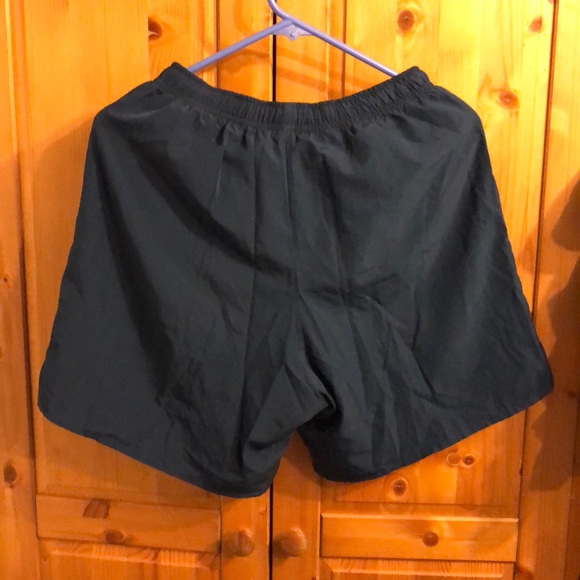 ASIC teal shorts size s has pockets and drawstring - Picture 3 of 3